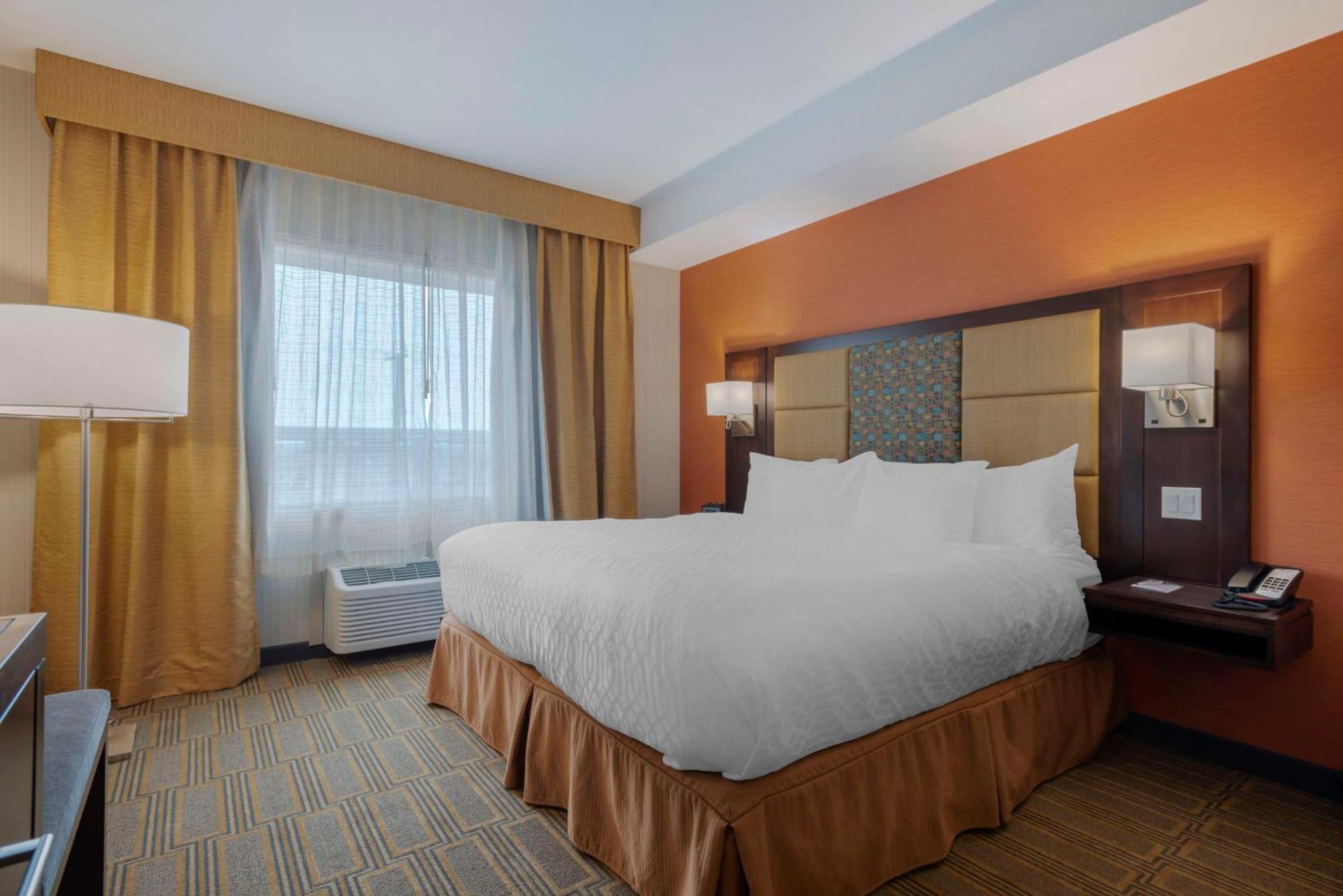 Best Western Plus Chateau Fort St. John Kültér fotó