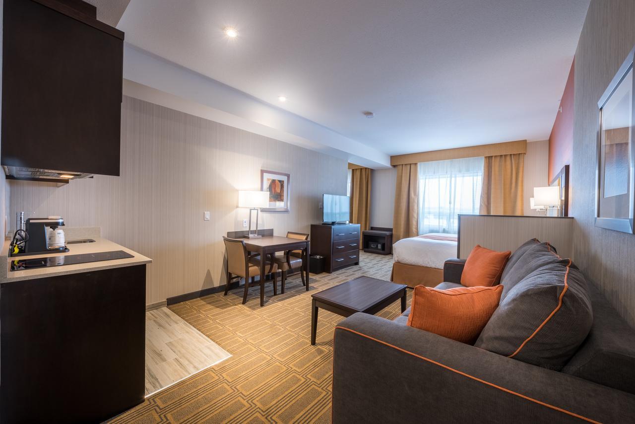 Best Western Plus Chateau Fort St. John Kültér fotó